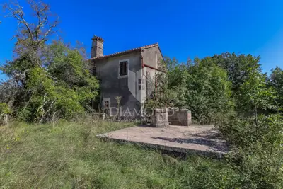 House 150 m², Žminj - peaceful surroundings and large plot - 2