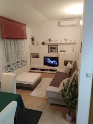 Rovinj, two houses 118 m², quiet location and pool - 8