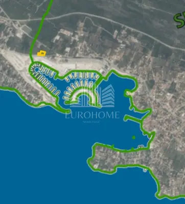Građevinsko zemljište 3.269 m², Sukošan uz Marinu Dalmacija - 1