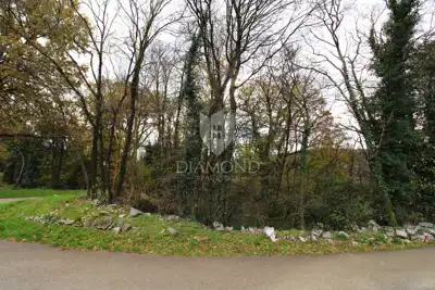 Building plot 1,272 m², Buzdohanj - near the center of Čavli - 2