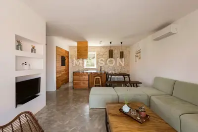 Apartment 82 m², Nerezine - 300 m from the sea - 2