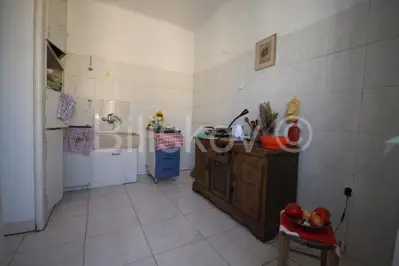 Wohnung 79 m², Bačvice, Blick auf das Meer und den Fährhafen - 5