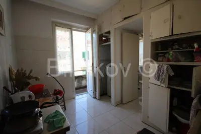 Wohnung 79 m², Bačvice, Blick auf das Meer und den Fährhafen - 6