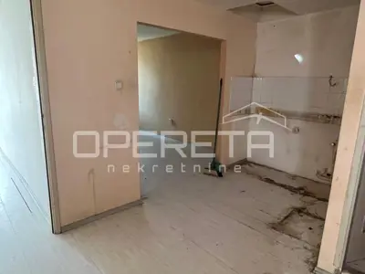 Stan 33 m², Rovinj - dnevni boravak i spavaća soba - 17