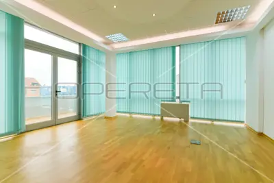 Gewerbeimmobilie zur Miete in Lučko, 450 m² - 4