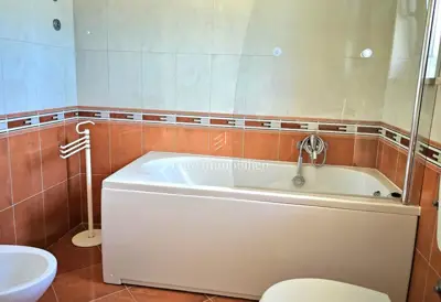 Haus zum Kauf in Sveti Lovreč, 140 m² - 11