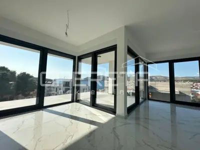 Penthouse 160 m², Okrug Gornji - Dachterrasse und Meerblick - 3