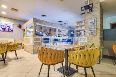 Ugostiteljski lokal 145 m², Sesvete - pješačka zona - 4