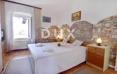 House for sale in Umag, 243 m² - 15
