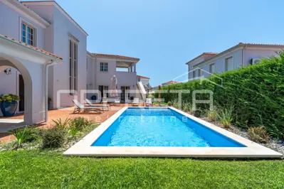House for sale in Vabriga, 232 m² - 2