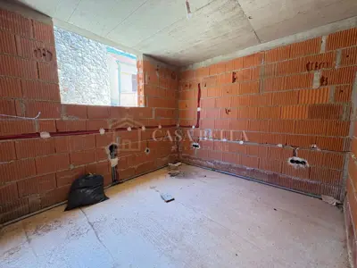Kuća 168 m², Drivenik - roh-bau s dva stana - 18