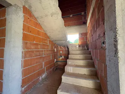 Kuća 168 m², Drivenik - roh-bau s dva stana - 20