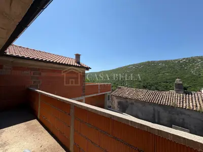 Kuća 168 m², Drivenik - roh-bau s dva stana - 16