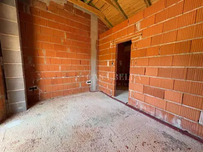 Kuća 168 m², Drivenik - roh-bau s dva stana - 14