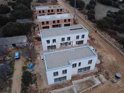 Modernes Reihenhaus mit privatem Pool - Mandre (K3, V2) - 4