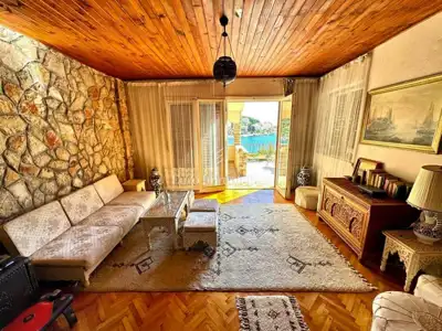 House 180 m², Tisno - first row to the sea - 3