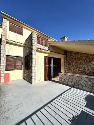 House 180 m², Tisno - first row to the sea - 18