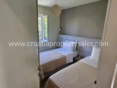 Kuća, Trogir, 80 m², 500 000 € - 12