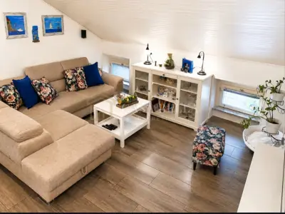 Stan 83 m², Belveder Rijeka - potpuno adaptiran - 13