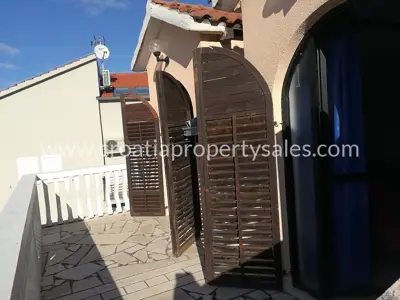 Haus 707 m², Insel Hvar - 12 Apartments und Gewerberäume - 3