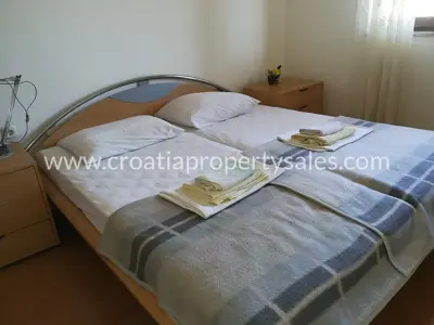 Haus 707 m², Insel Hvar - 12 Apartments und Gewerberäume - 5