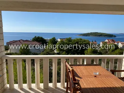 House 420 m², Rogoznica - near the sea and beach