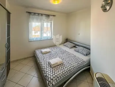 Novigrad, okolica, kuća sa 6 apartmana na 350m od mora - 15