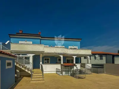 Novigrad, okolica, kuća sa 6 apartmana na 350m od mora - 16