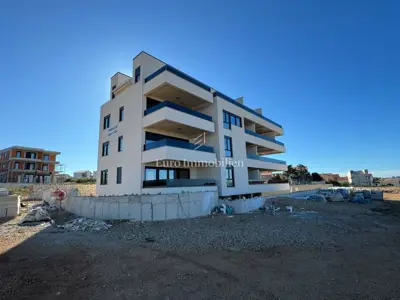 Wohnung zum Kauf in Povljana, 44 m²