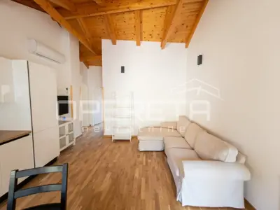 Novouređena kuća s 3 apartmana, Skradin - 4