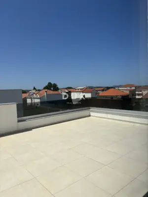 Penthouse 216,5 m², Sukošan - privatna krovna terasa
