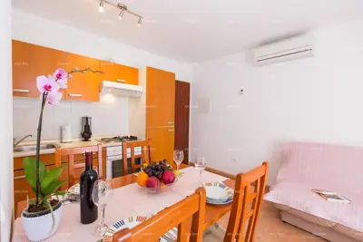 Apartment 67 m², Novigrad - attractive location near the sea - 17