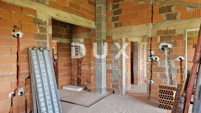 Apartment 107 m², Viškovo - 3 rooms, 5 loggias - 6