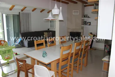 House in Omiš, near the center and the Cetina canyon, 8x4 m pool - 3