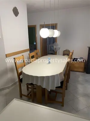 House in Omiš, near the center and the Cetina canyon, 8x4 m pool - 6