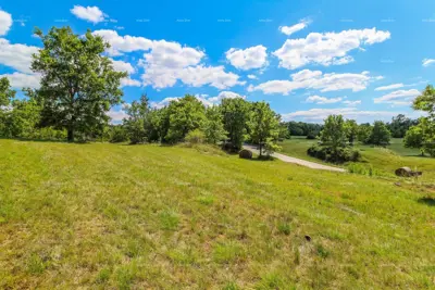 Baugrundstück 1 587 m², Oprtalj, Panoramablick - 2