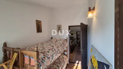 Haus 114 m², Starigrad - zweite Reihe zum Meer, Garten und Terrasse - 14