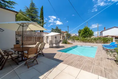 Stone house in Kanfanar, 27 m² pool and quiet location - 17