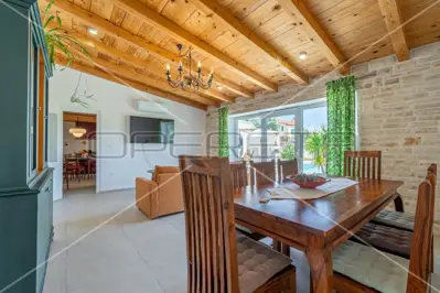 Stone house in Kanfanar, 27 m² pool and quiet location - 5