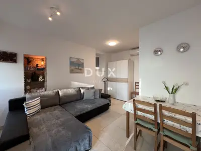 House 175 m², Kostrena - panoramic sea view - 15