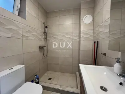 House 175 m², Kostrena - panoramic sea view - 16