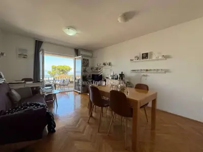 Stan 46 m², Podgora - pogled na more i balkon