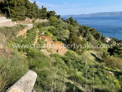 Građevinsko zemljište 411 m², Omiš - panoramski pogled na more - 7