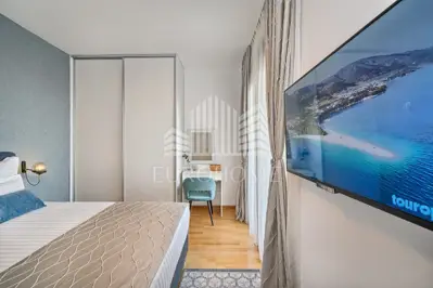 Split, Strožanac, Villa u privatnom elitnom kompleksu, bazen, garaža, - 19
