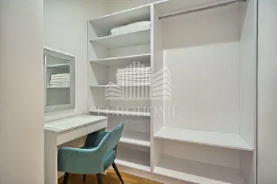 Split, Strožanac, Villa u privatnom elitnom kompleksu, bazen, garaža, - 8