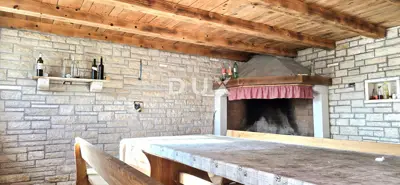 House 203 m², Gračišće - privacy and open view