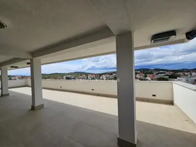 Jezera - penthouse s pogledom na more - 8