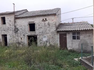 House 159 m², Vela Vala in Pazin, for renovation - 4