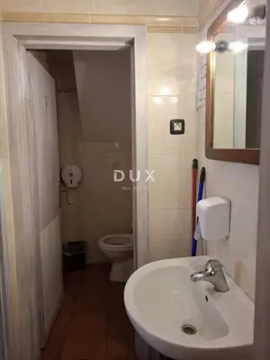 Poslovni prostor i apartman, Rovinj - drugi red do mora - 18