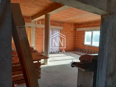 House 807 m², Vodice-Srima - 16 rooms and yard - 22
